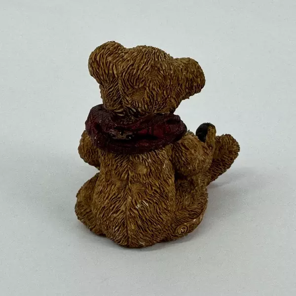 1993 Boyds Bears and Friends Grenville with Red Scarf Figurine 2003-2008