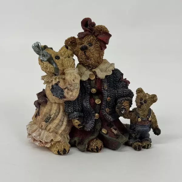 Bearstone Boyd's Bears Louella Hedda The Secret 227705 Bear Figurine Gossip 1997