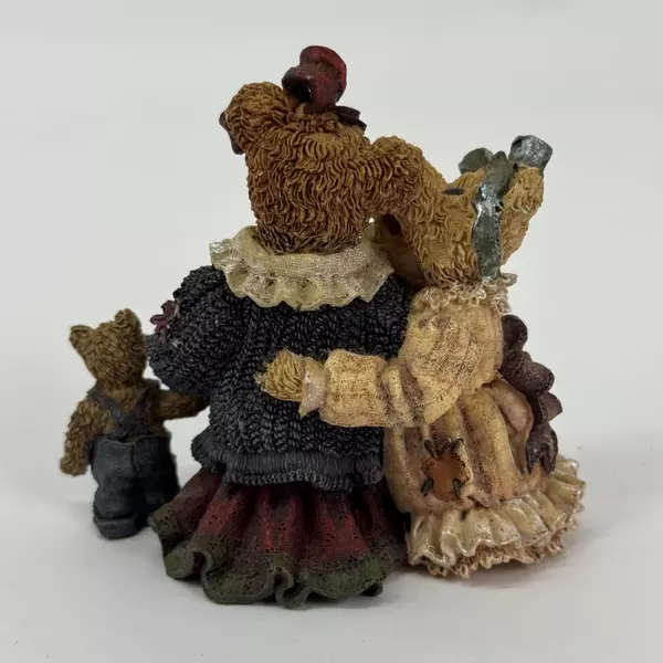 Bearstone Boyd's Bears Louella Hedda The Secret 227705 Bear Figurine Gossip 1997