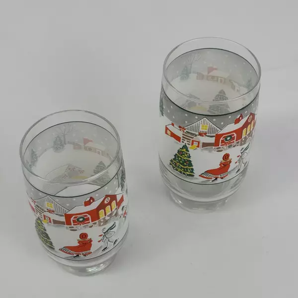 Set Of 2 Sango Silent Night Glass Tumblers 12 and 14 Ounce