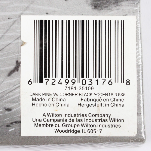 Dark Pine Photo Frame with Decorative Edges for 3.5" x 5" Photo