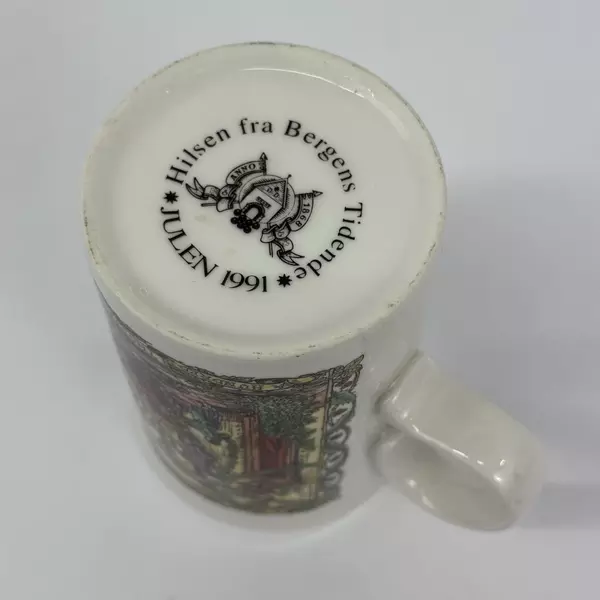 Christmas 1991 Hilsen fra Bergens Tidende Norwegian Coffee Mug