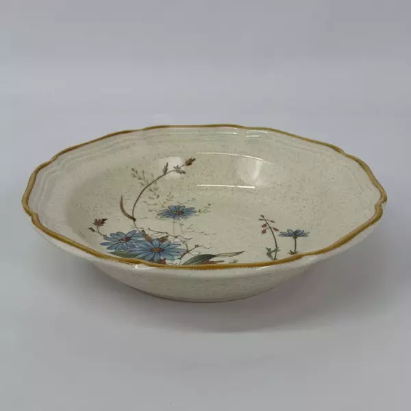 Mikasa Blue Daisies 8.5 Inch Stoneware Vegetable Bowl