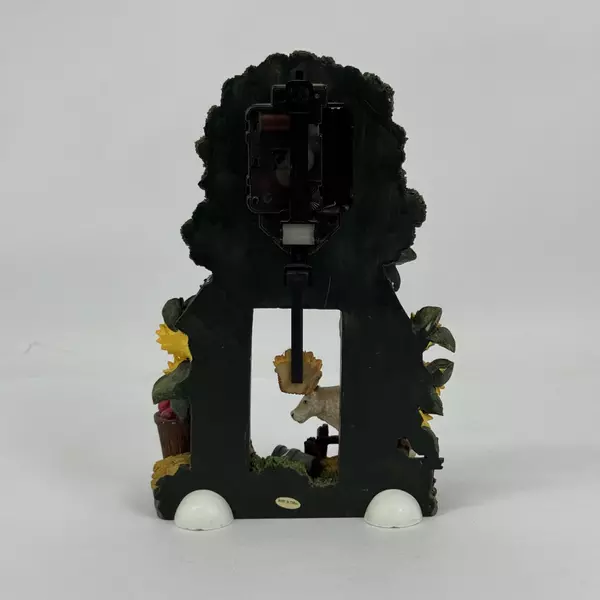 Resin Pendulum Clock Cows And Barn Farm Scene