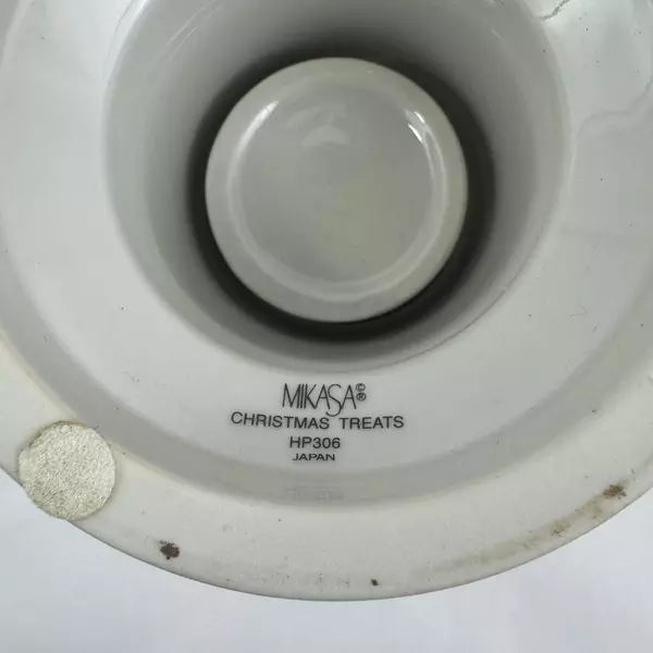 2 Mikasa Christmas Treats 4 Inch Pillar Candle Holder