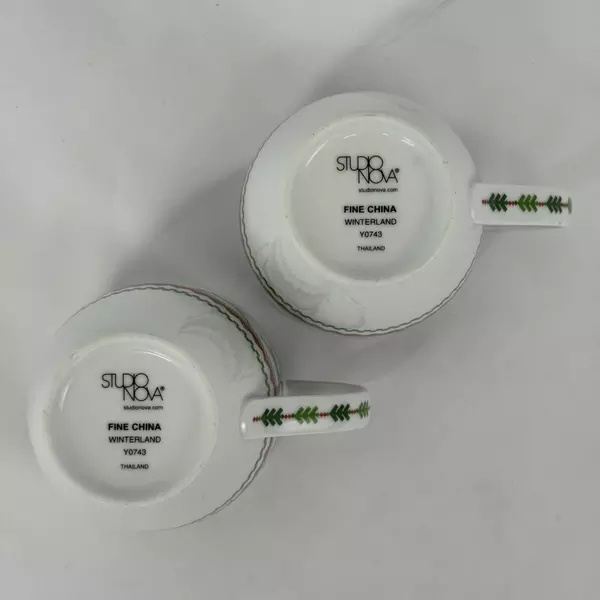 2 Studio Nova Winterland Reindeer China Coffee Mugs