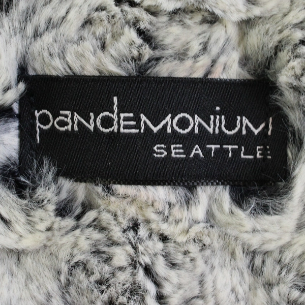 Pandemonium Seattle Gray Faux Fur Scarf 60"