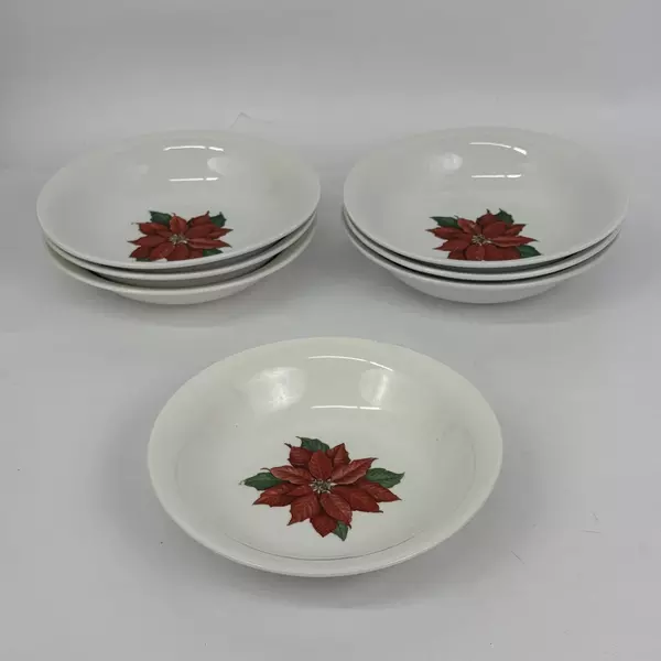 7 Vintage Hallmark 7 Inch Christmas Cereal Bowls Poinsettia Pattern