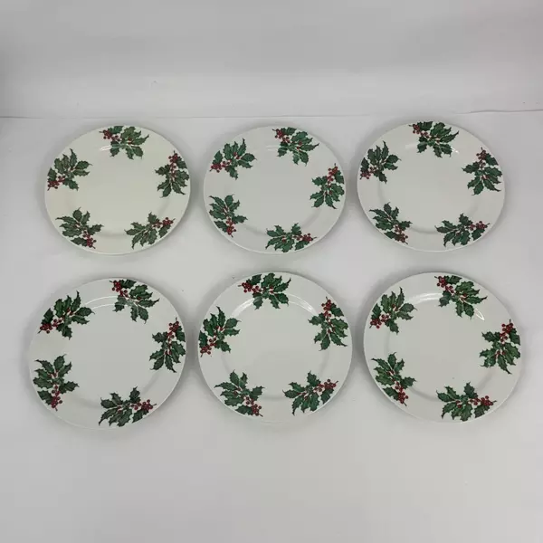6 Vintage Hallmark Christmas Holly Pattern Salad Plates 7.5 Inch