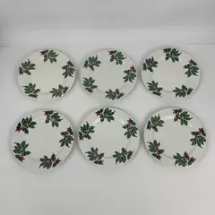 6 Vintage Hallmark Christmas Holly Pattern Salad Plates 7.5 Inch
