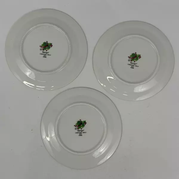 Lot Of 3 Sango Christmas Holly Pattern Salad Plates Gold Trim 7.5" Diameter