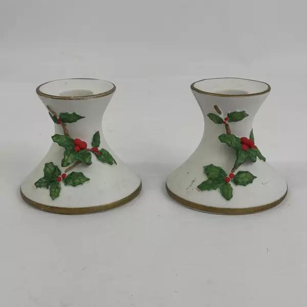2 Vintage 1966 Lefton Holly and Berry Pattern Taper Candle Holders
