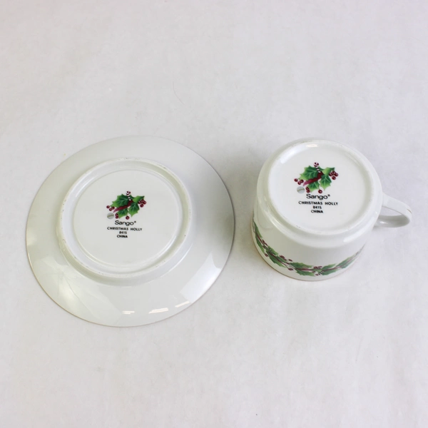 Lot Of 2 Sango Christmas Holly Pattern Flat Cup & Saucer Plate Set Gold Trim