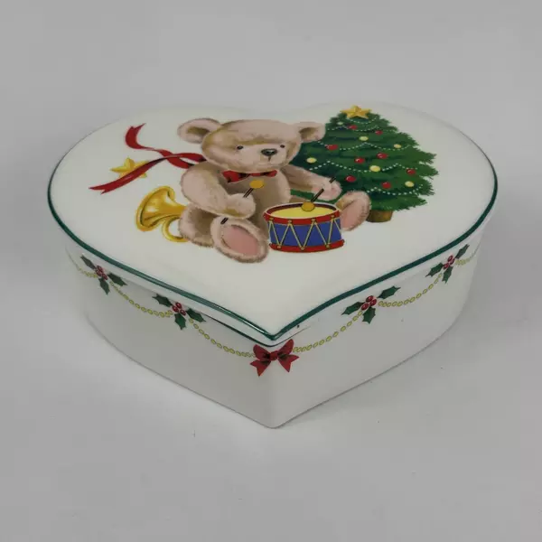 Christopher Stuart Little Drummer Bear China Christmas Heart Trinket Box