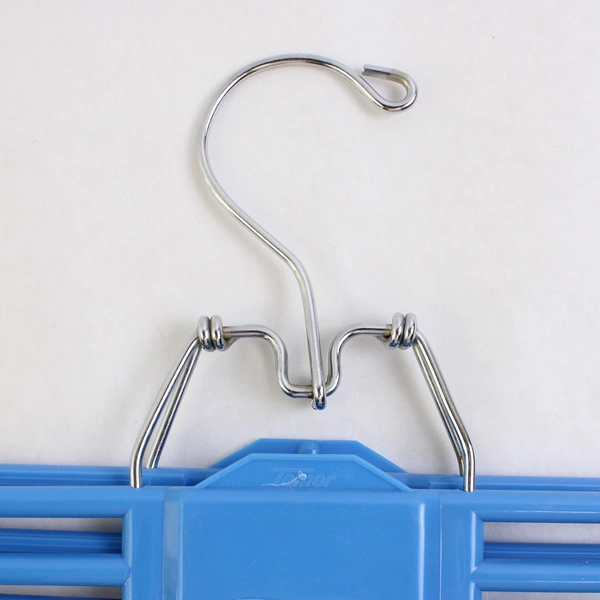 Lot of 5 Plastic Clamp Clothes Hangers White and Blue