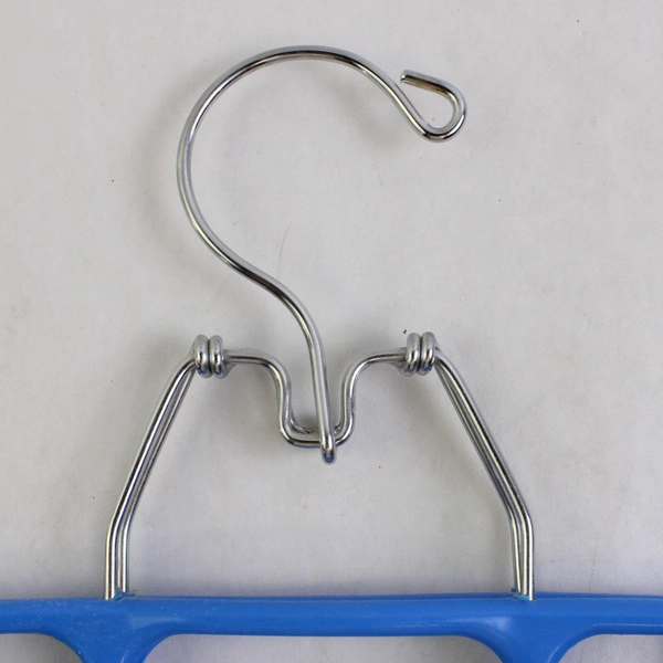 Lot of 5 Vintage Plastic Clamp Clothes Hangers Blue Brown Off-White