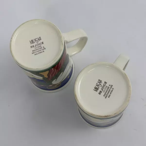 Set of 2 Mikasa Rejoice Holiday Coffee Tea Cocoa Mugs with Angels