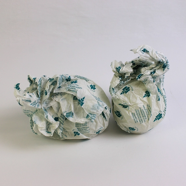 PartyLite 3 1/2" Snowball Pair Textured White Round Candles Q3510