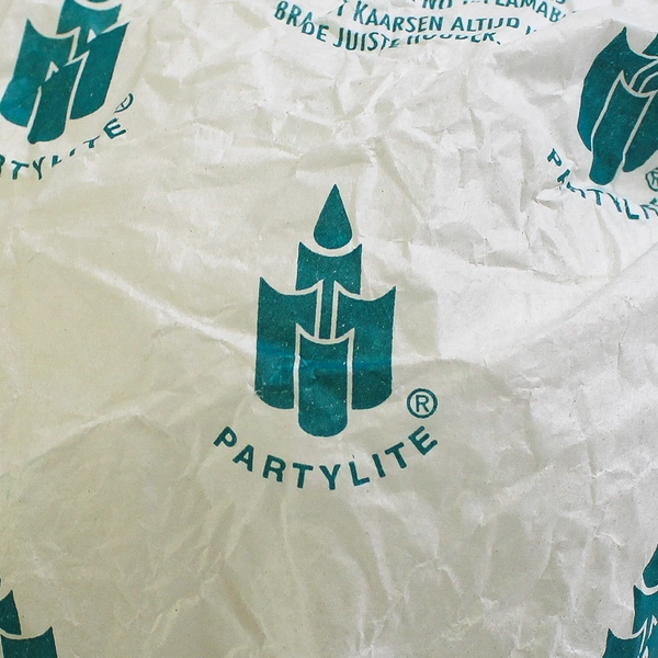 PartyLite 3 1/2" Snowball Pair Textured White Round Candles Q3510