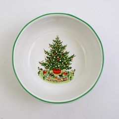 Pfaltzgraff Christmas Heritage Pattern Soup/Cereal Bowl 2.5" Tall 5.75" Diameter