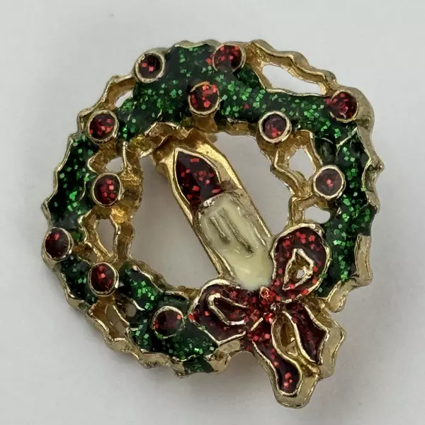 1" Rhinestone Wreath Candle Christmas Pin Red Green Holiday Goldtone Metal