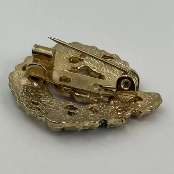 1" Rhinestone Wreath Candle Christmas Pin Red Green Holiday Goldtone Metal