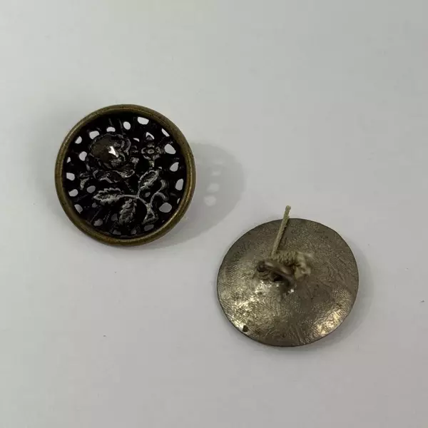 Lot of 4 Antique Metal Pictorial Shank Buttons Victorian Flower
