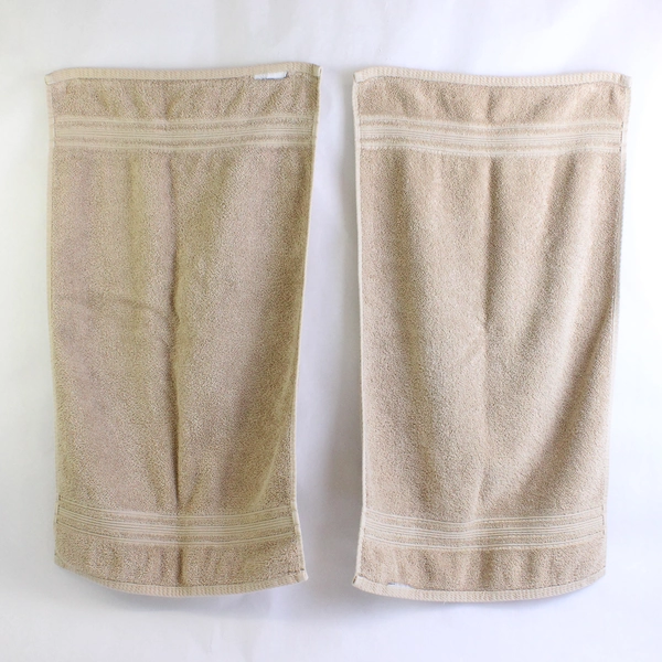 Set of 3 Beige Towels 2 Hand Towels 1 Washcloth 