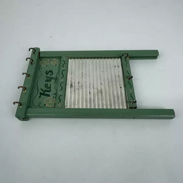 Key Hanger Wall Board Organizer Washboard Rack Holder for Keys and Small Items