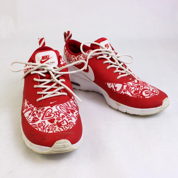 Nike Air Max Thea SE University Tennis Shoes Red/White Youth Size 6