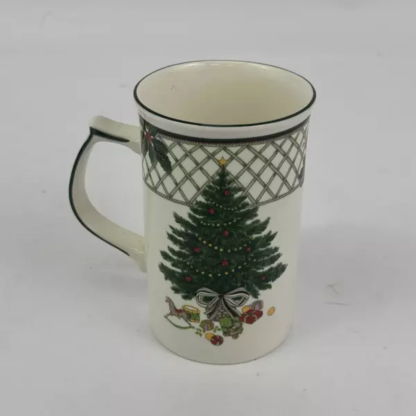 Mikasa Heritage Christmas Story Coffee Mug CAB08
