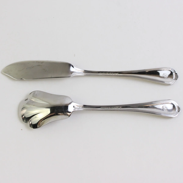 2 Pc Set Pfaltzgraff Addison Shell Sugar Spoon and Butter Knife