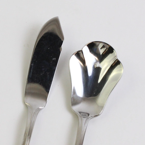 2 Pc Set Pfaltzgraff Addison Shell Sugar Spoon and Butter Knife
