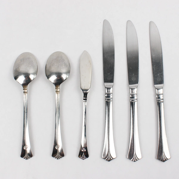 Lot Of 6 Pfaltzgraff Ellington (Stainless) Flatware 2 Soup, 1 Butter, 3 Knives