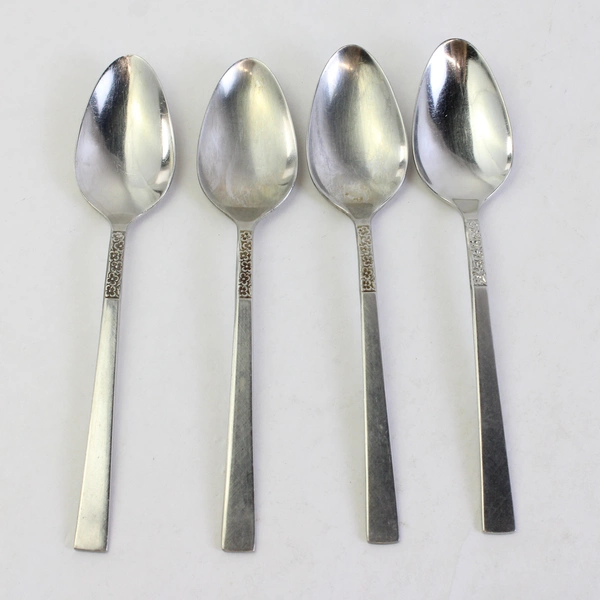 VTG Set of 4 International Silver Evangeline Stainless Steel Teaspoons