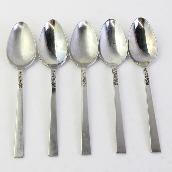 VTG Set of 5 International Silver Evangeline Stainless Steel Teaspoons