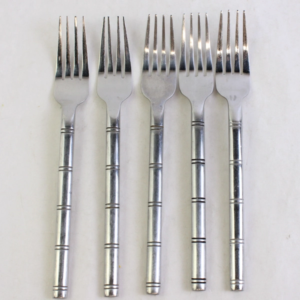 Lot Of 5 Hampton Silversmiths HSV119 (Stainless) Flatware Dinner Forks