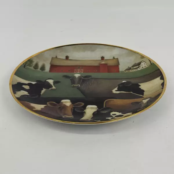 Franklin Mint Lowell Herrero The Gathering Collector Cow Plate American Folk