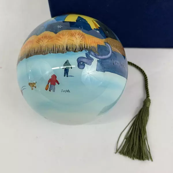 Ne'Qwa Art Inside Glass Blown Ornament New York New York Signed