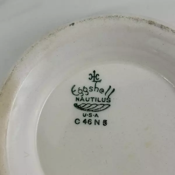 1946 Homer Laughlin Eggshell Nautilus Covered Vegetable Bowl Blue And Gold Bands