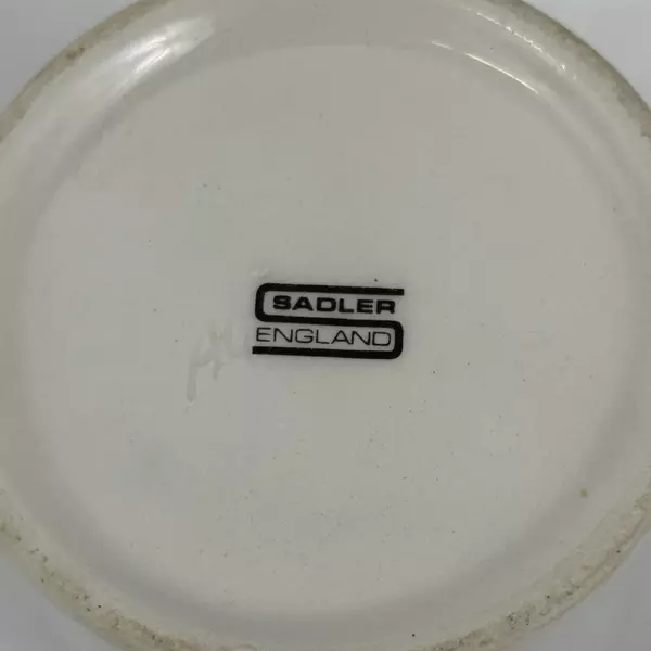 Vtg Sadler England Handmade Porcelain Vase White Flowers Blue Leaves Signed