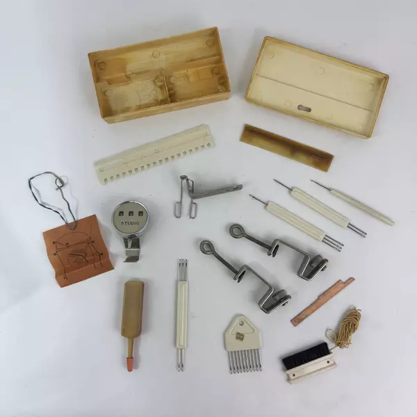 Studio Model SK 303 Knitting Machine with Accessories Case and Manual