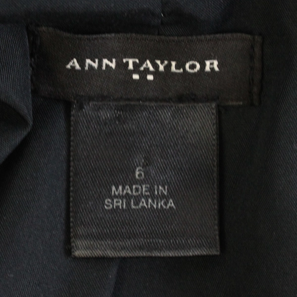 Ann Taylor Navy Blue Pinstripe Blazer Women's Size 6