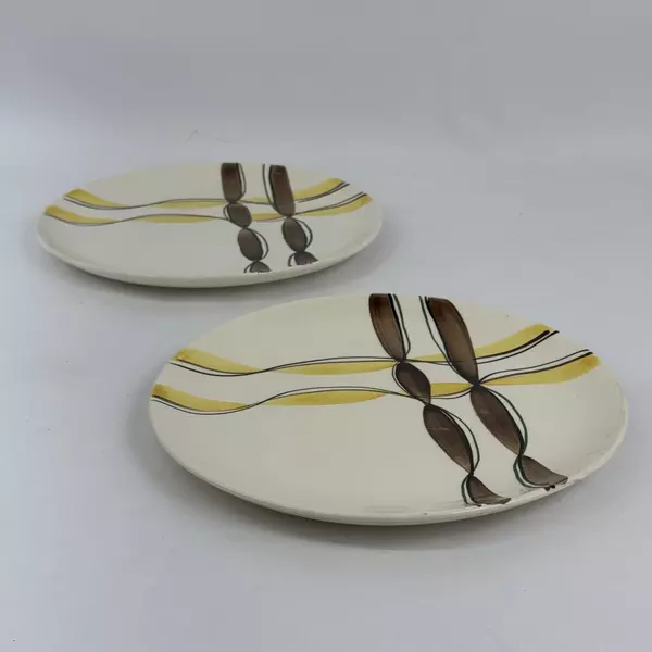 2 Blue Ridge Southern Potteries Hand Painted Festive Dinner Plates 10 inch