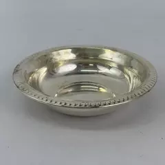 Vintage FB Rogers 1883 Silver Plate Candy Or Nut Dish 6.5 Inch