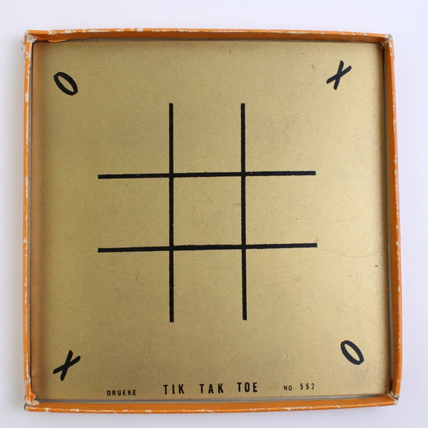 Vintage Drueke Magnetic Tik-Tak-Toe Game Set