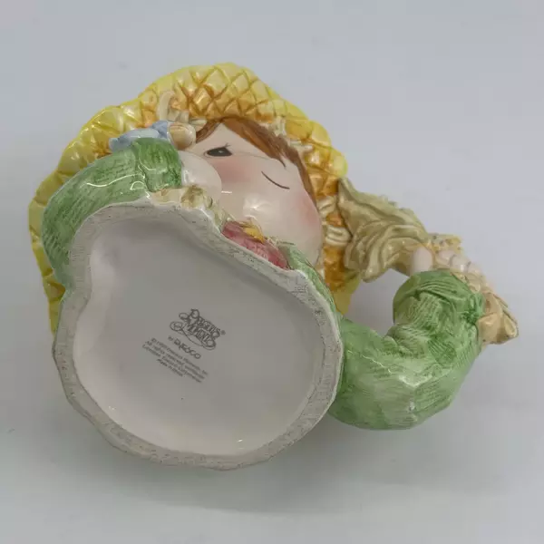 1999 Enesco Precious Moments Embossed Country Boy With A Blue Bird Mug