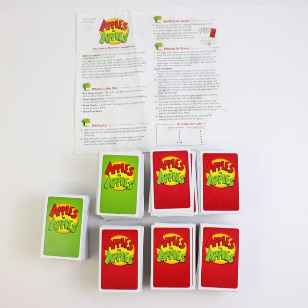 2007 Mattel Apples to Apples Complete Card Game