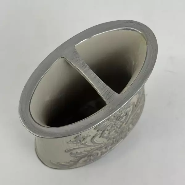 Gray and Metallic Gray Embossed Floral Pattern Toothbrush Holder