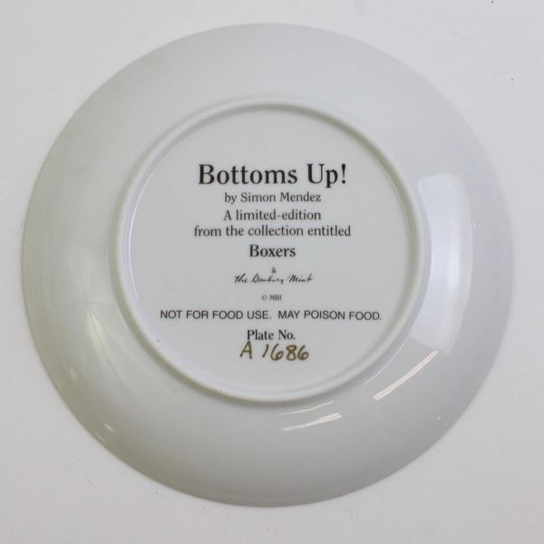 Danbury Mint "Bottoms Up!" By Simon Mendez Boxers Series Collector Plate 8.25"